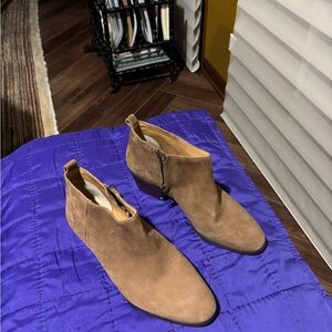 NWOT J. Crew Tan Suede Ankle Boots